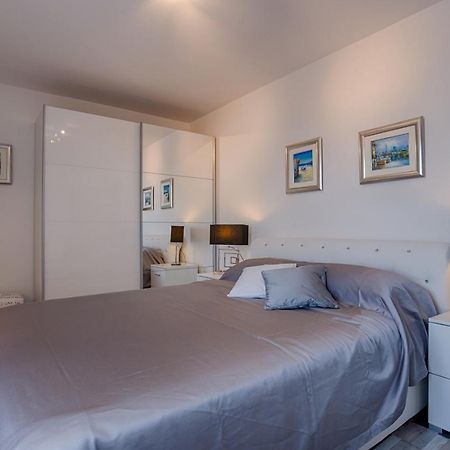 Holiday House Queens With Sea View セルツェ エクステリア 写真