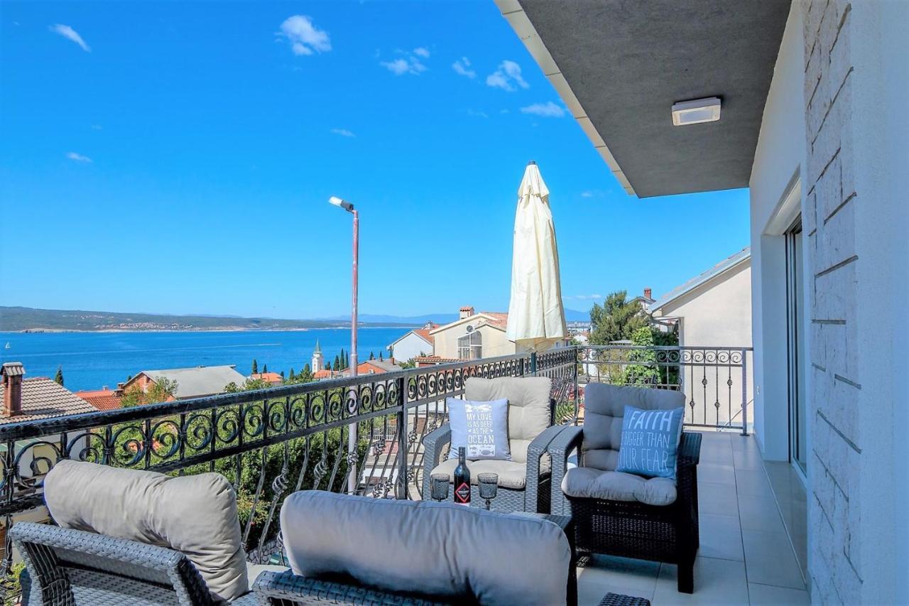 Holiday House Queens With Sea View セルツェ エクステリア 写真