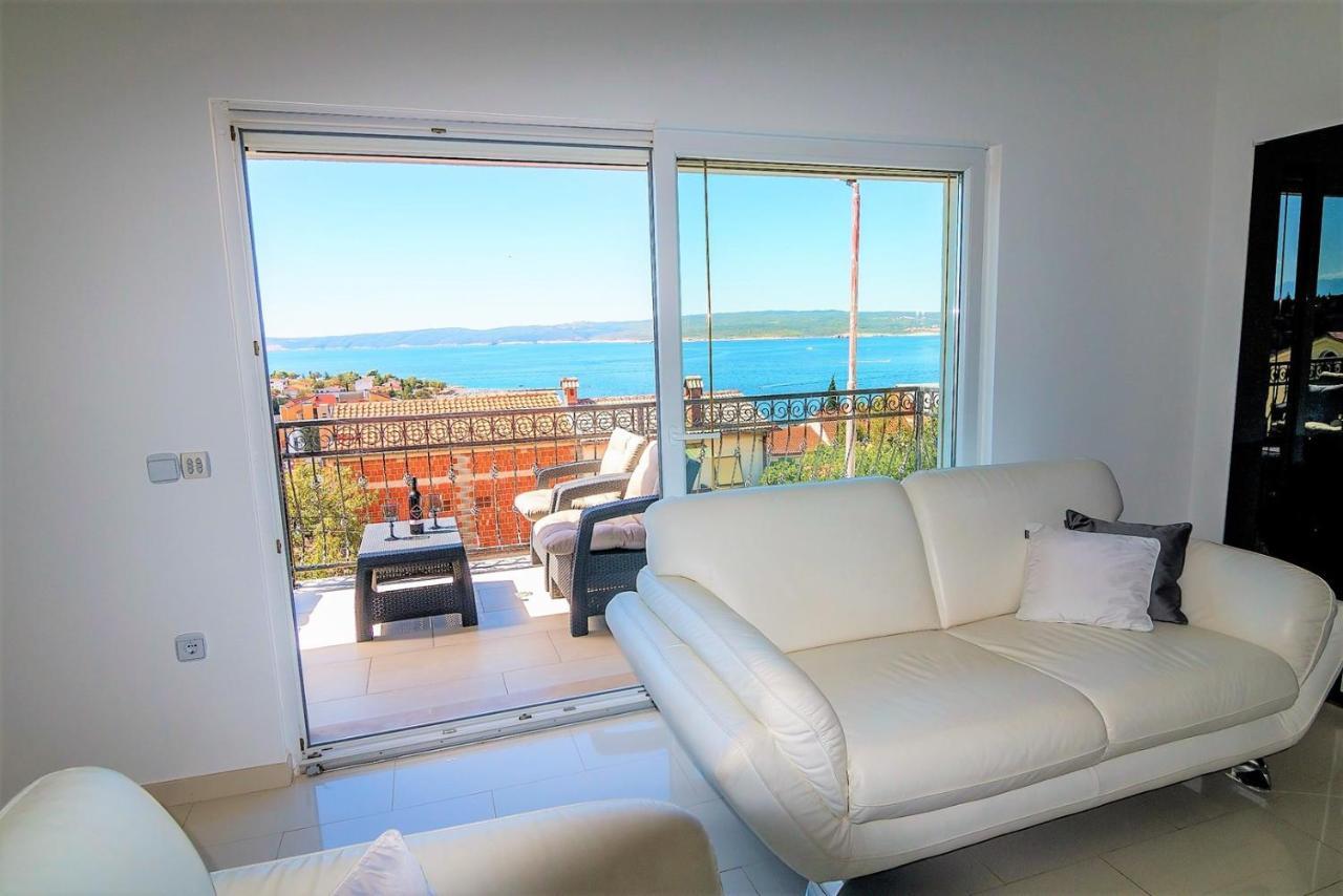 Holiday House Queens With Sea View セルツェ エクステリア 写真